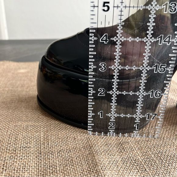 SCHUTZ Zayne Mary Jane Platform Pump in Black Patent Size 9.5 NWOT - Picture 14 of 16